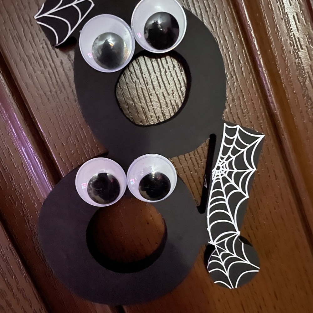 Boo! - Picture 3 of 6